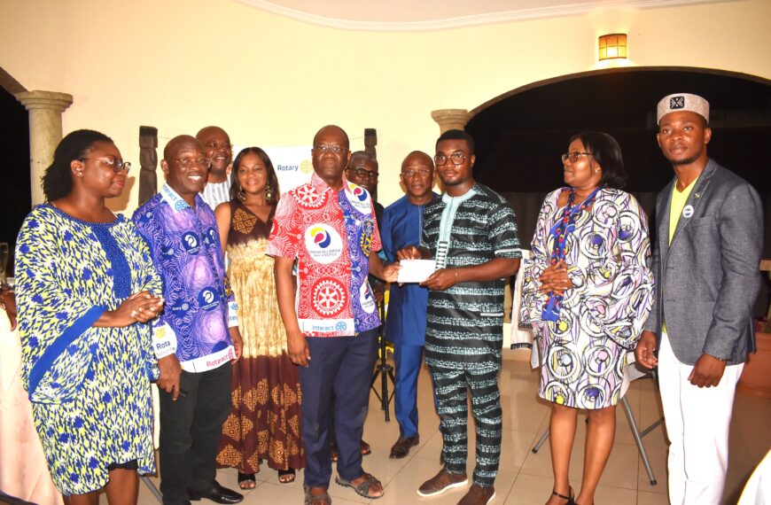 Fêtes de fin d’année : des fonds pour l’association ADEPOMA // LeRotaMeet Hope Hour (Acte 2)