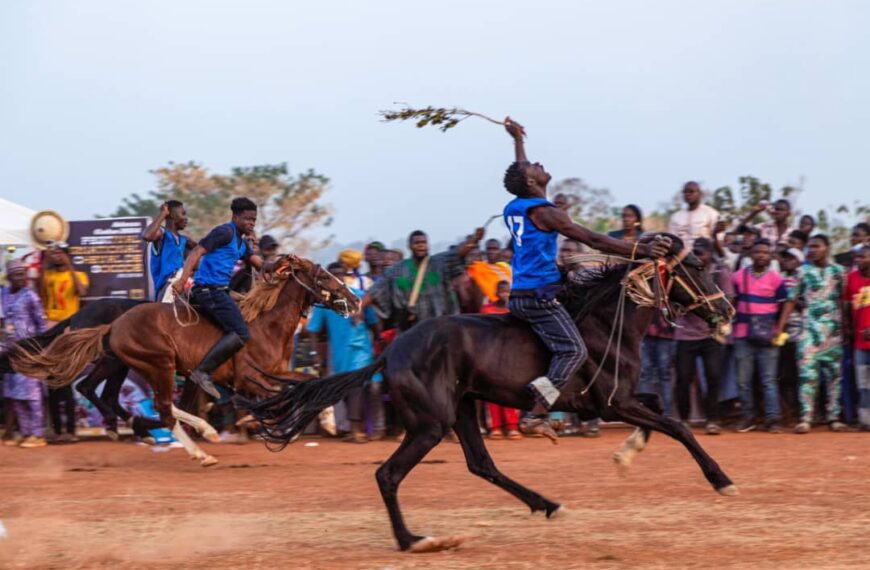 TOGO : Succès total de la 1ère édition de la course des chevaux (FESTICS)