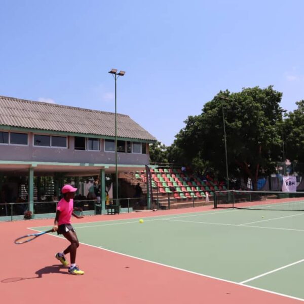 Tennis_cup_Des_clubs