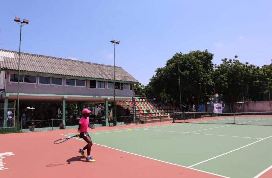 Tennis_cup_Des_clubs